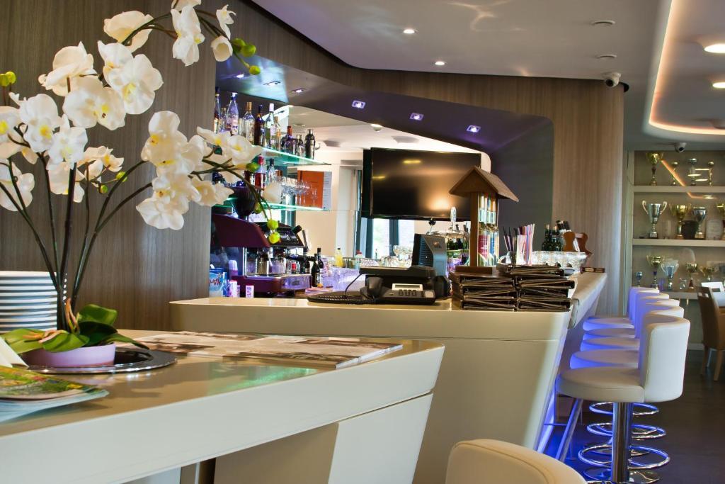 Hotel Pagony Wellness Nyiregyhaza Ngoại thất bức ảnh
